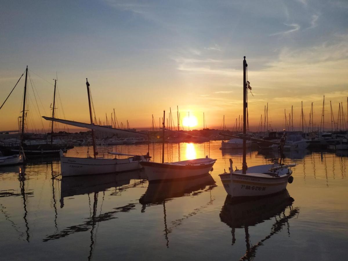 Apartament Catalunya, Centrico Y Con Parking L'Escala Exterior foto